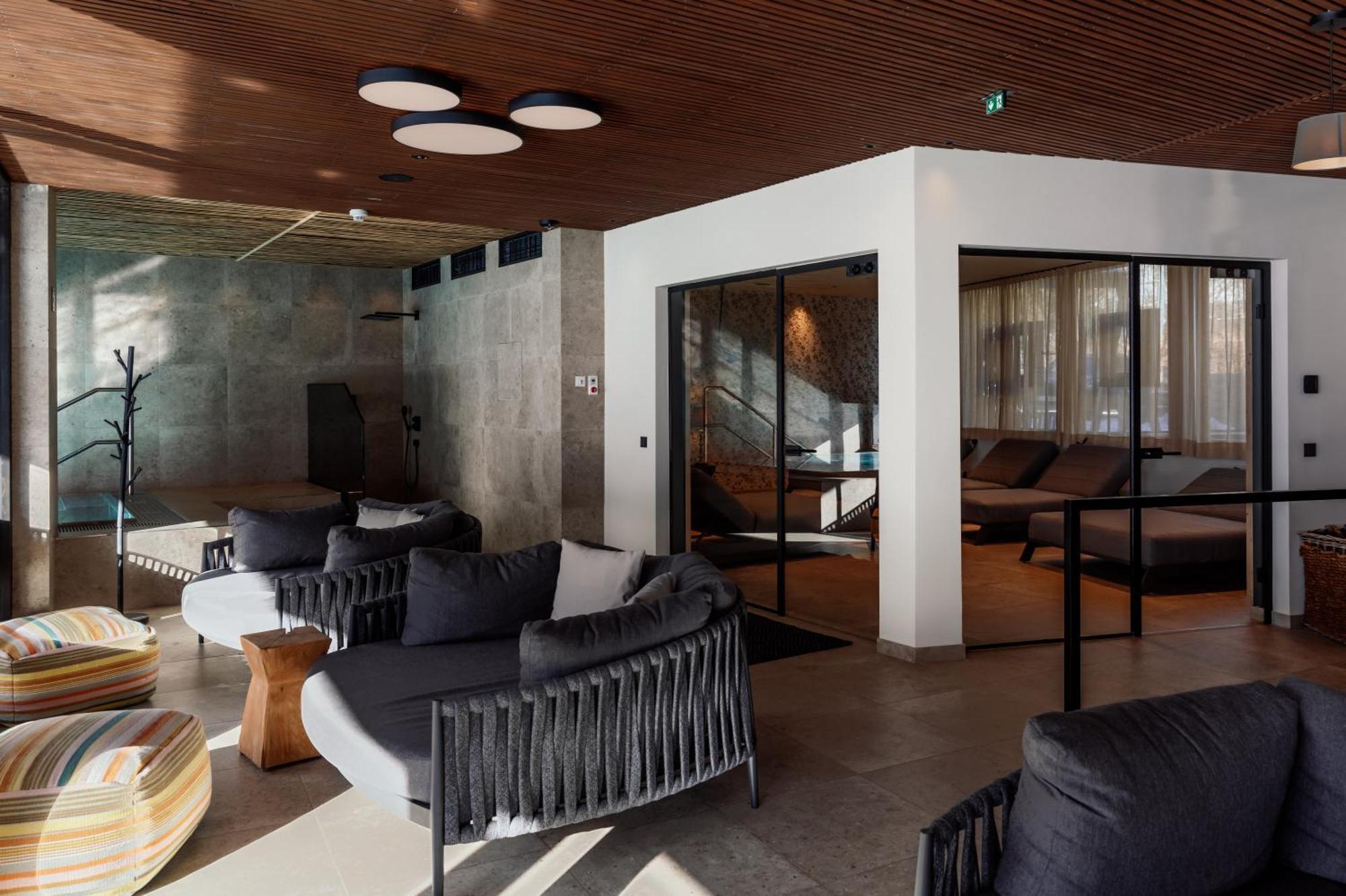 Boutique Rivus Hotel 4*